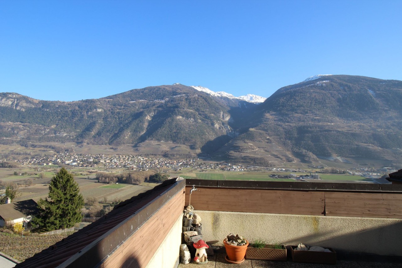 Appartement spacieux avec terrasse et vue panoramique | Ollon