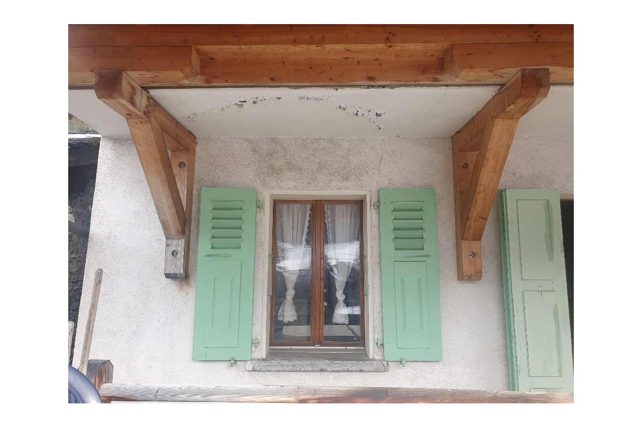 Maison villageoise avec beau potentiel de réhabilitation | Liddes