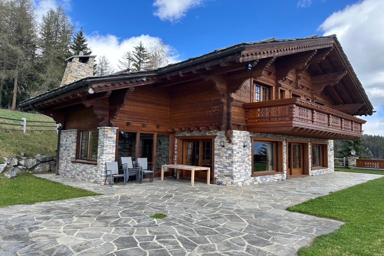 Locations de vacances: Chalet de luxe avec magnifique vue | Plan Mayens