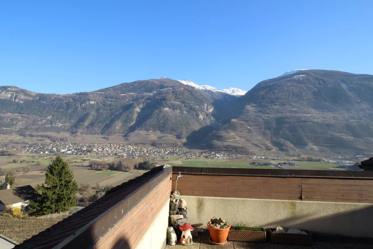 Appartement spacieux avec terrasse et vue panoramique | Ollon