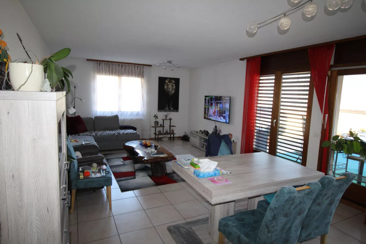 Appartement spacieux avec terrasse et vue panoramique | Ollon