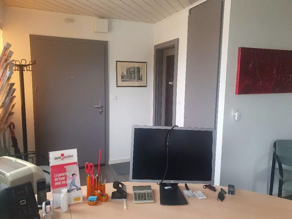 Sion - Bureau transformable en appartement
