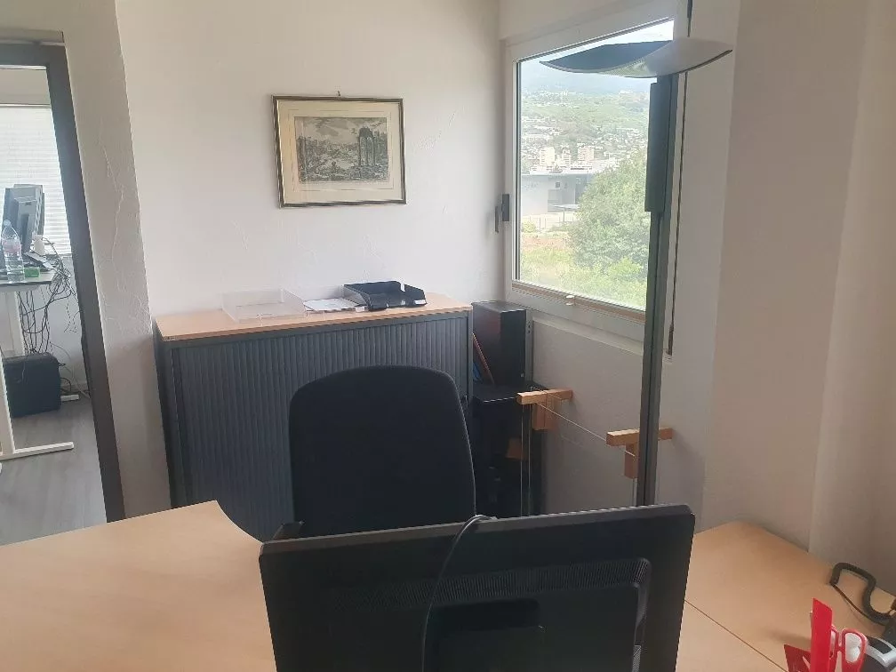 Sion - Bureau transformable en appartement