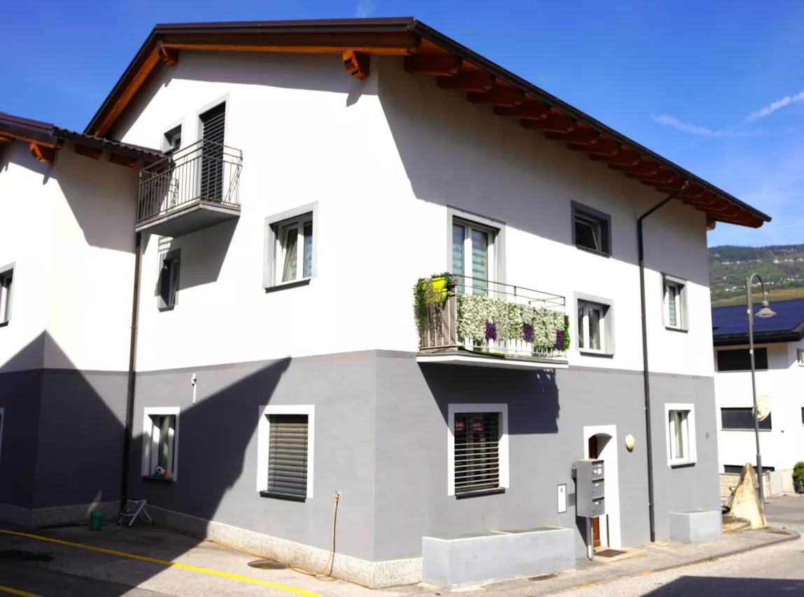 Grand attique rénové 127 m² - volume et cachet - Réchy