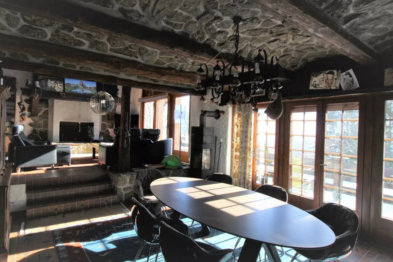 Beau Chalet à Ovronnaz | 7 pièces