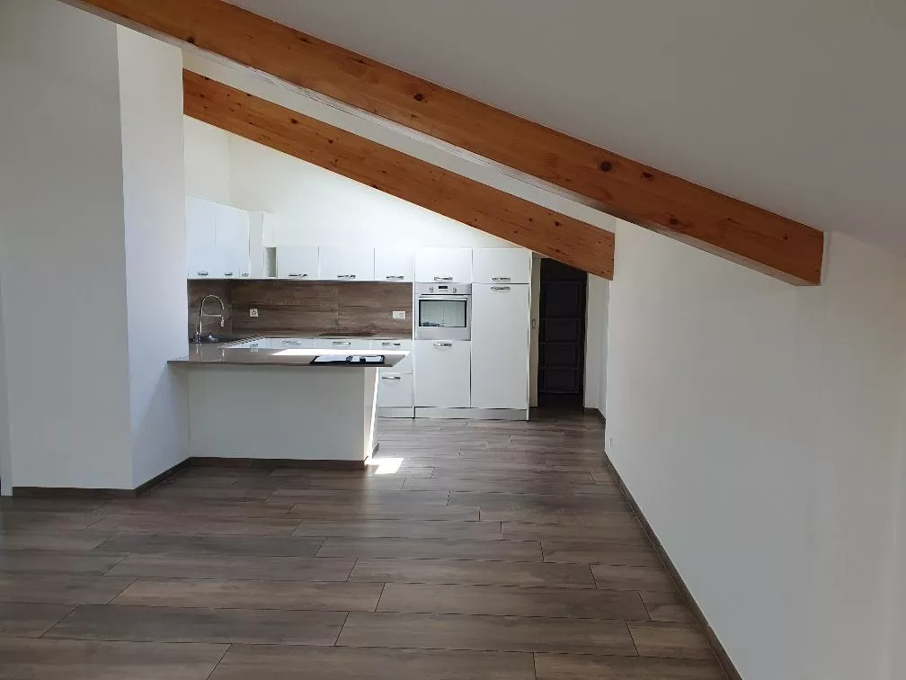 Maison villageoise Réchy | 3 appartements entièrement révovés