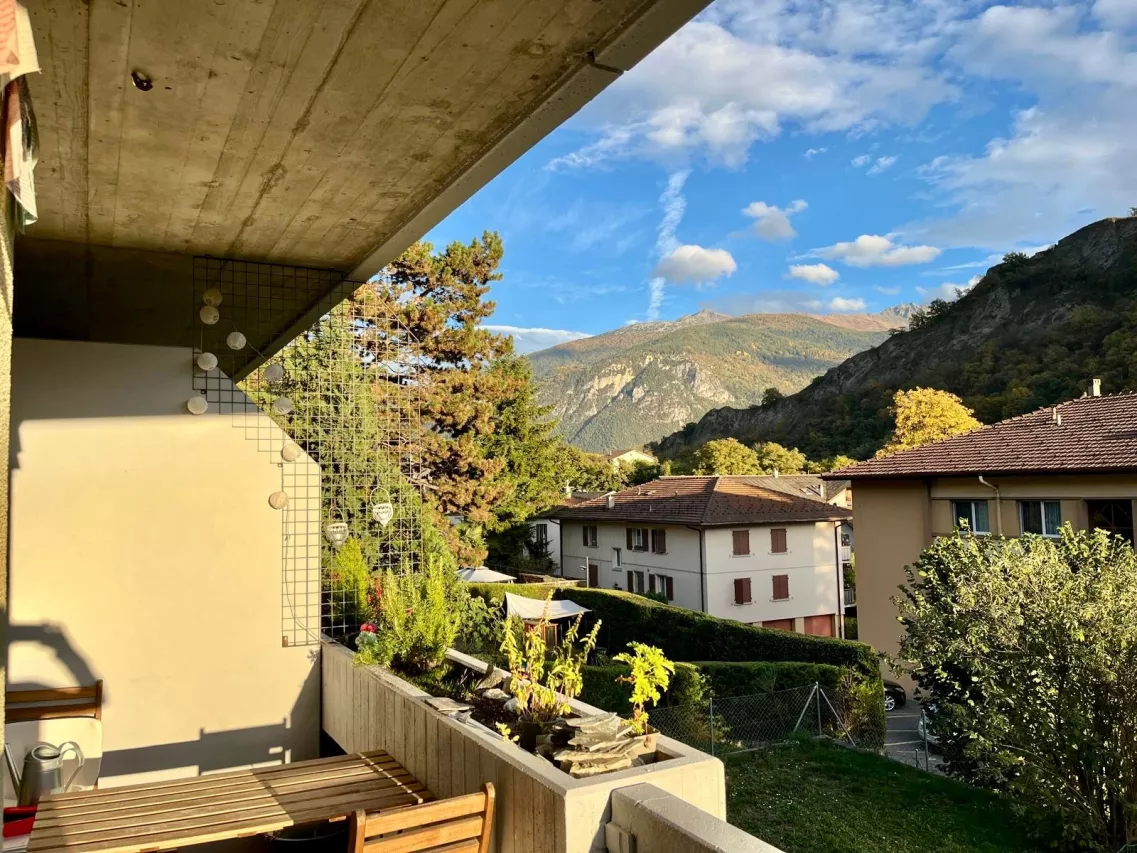 Sion, Platta, quartier tranquille, 4.5 pces avec balcon sud