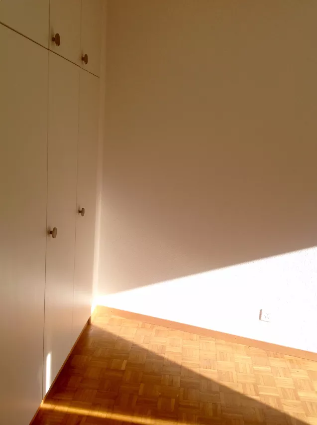 Sion, centre ville, 2 pièces au 2e étage avec balcon sud