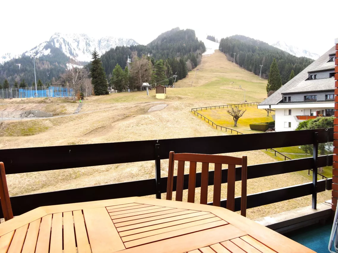 Magnifique appartement avec vue sur la plaine et les montagnes