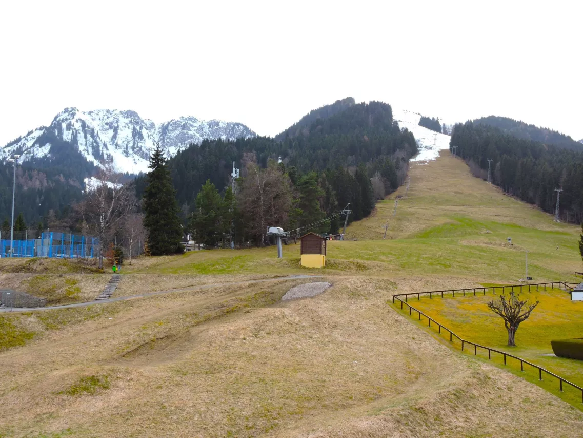 Magnifique appartement avec vue sur la plaine et les montagnes