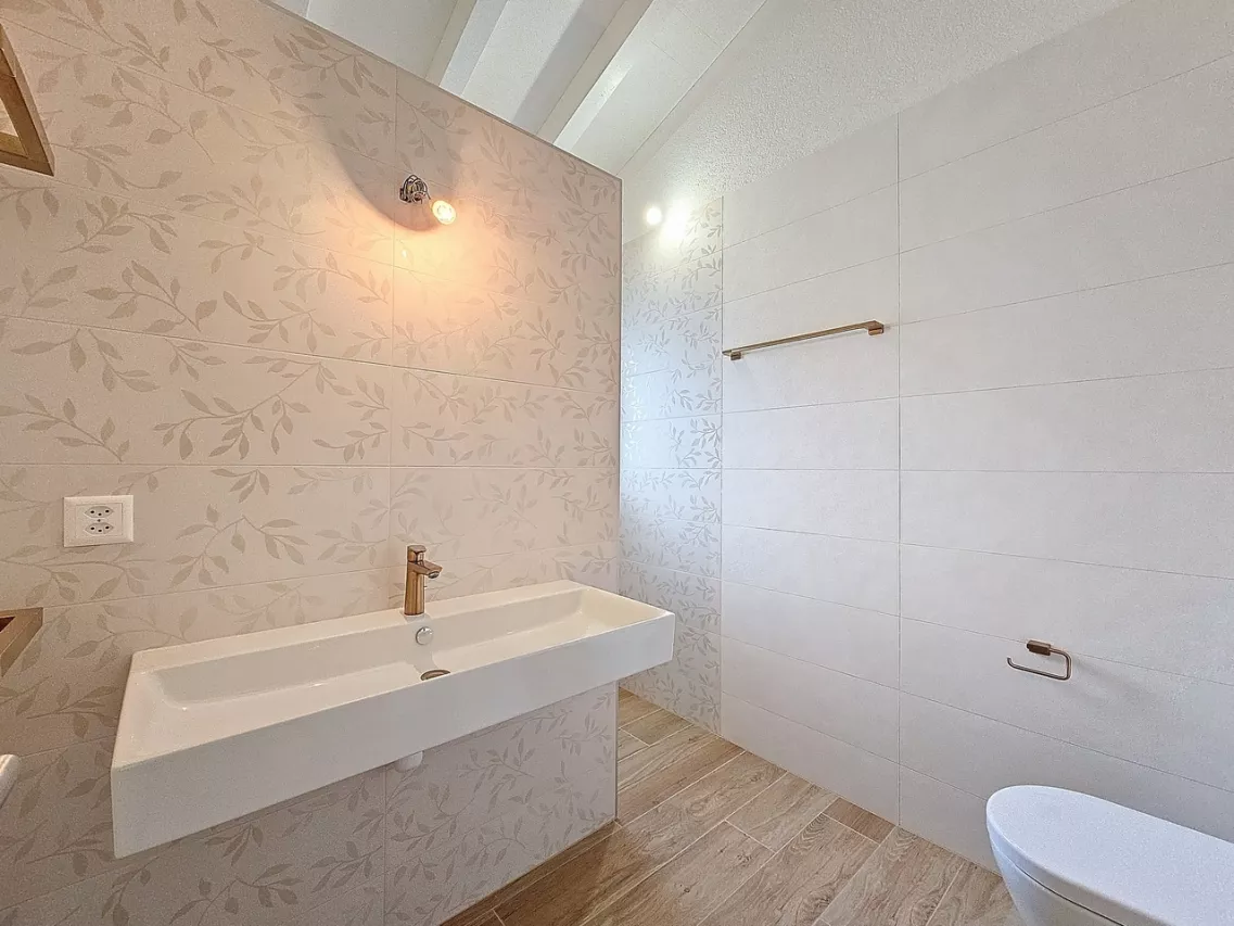 Villa neuve de 4½ pièces à Aproz