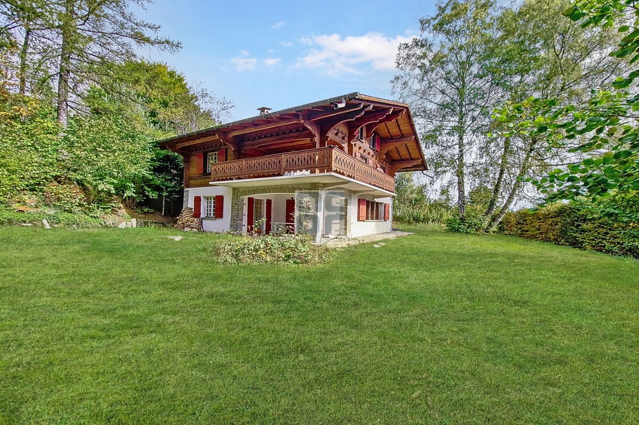 Chalet traditionnel avec cachet à Arbaz!