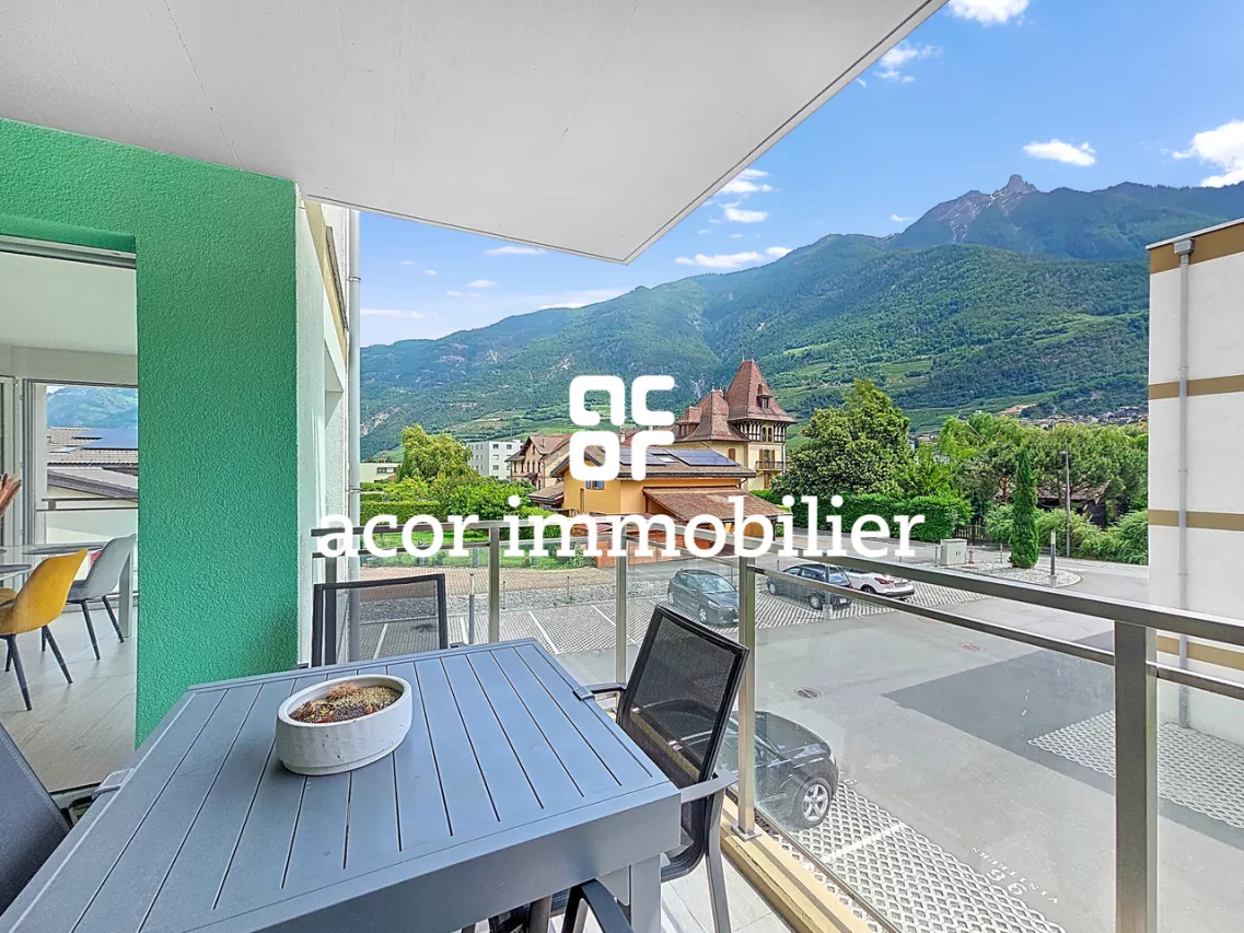 Saxon - Appartement 3½ récent avec balcon