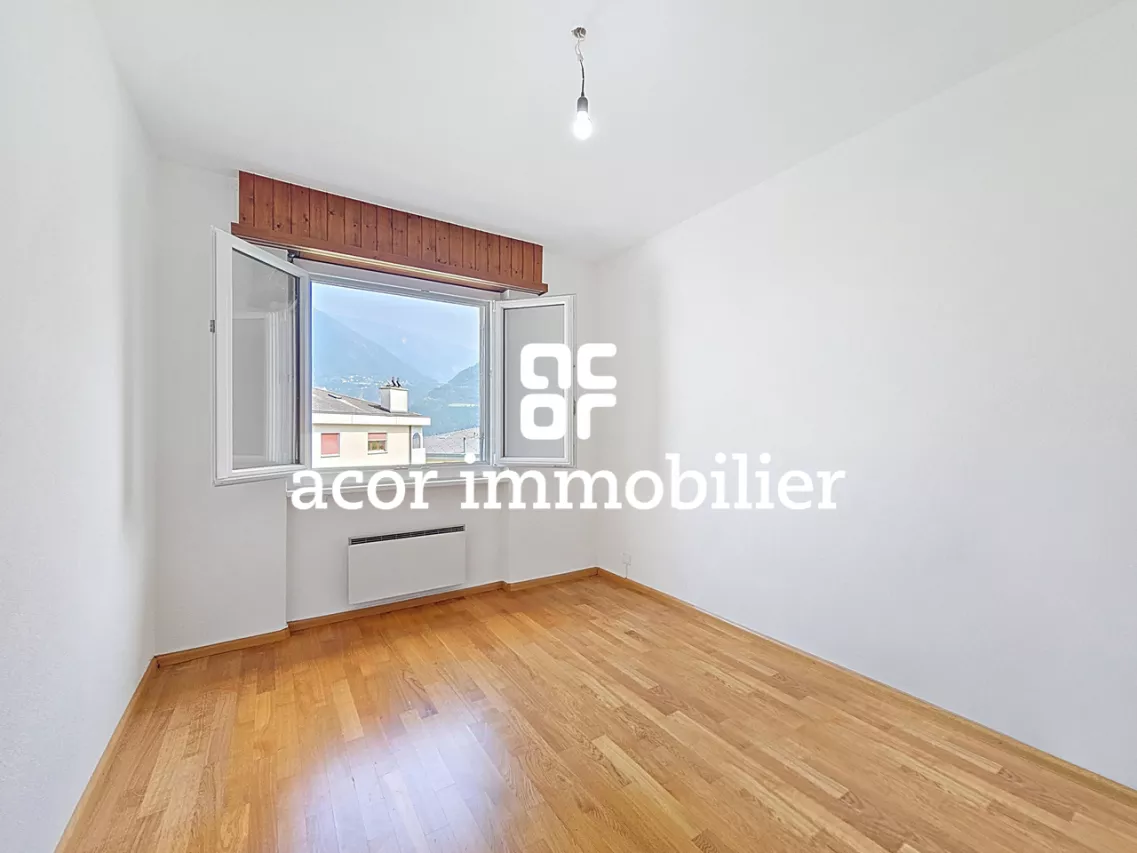 Sierre - Villa familiale de 5½ avec vue panoramique