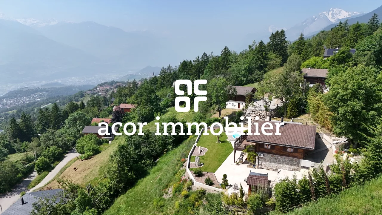 Propriété d'exception - Chalet avec parcelle attenante &amp; potentiel!