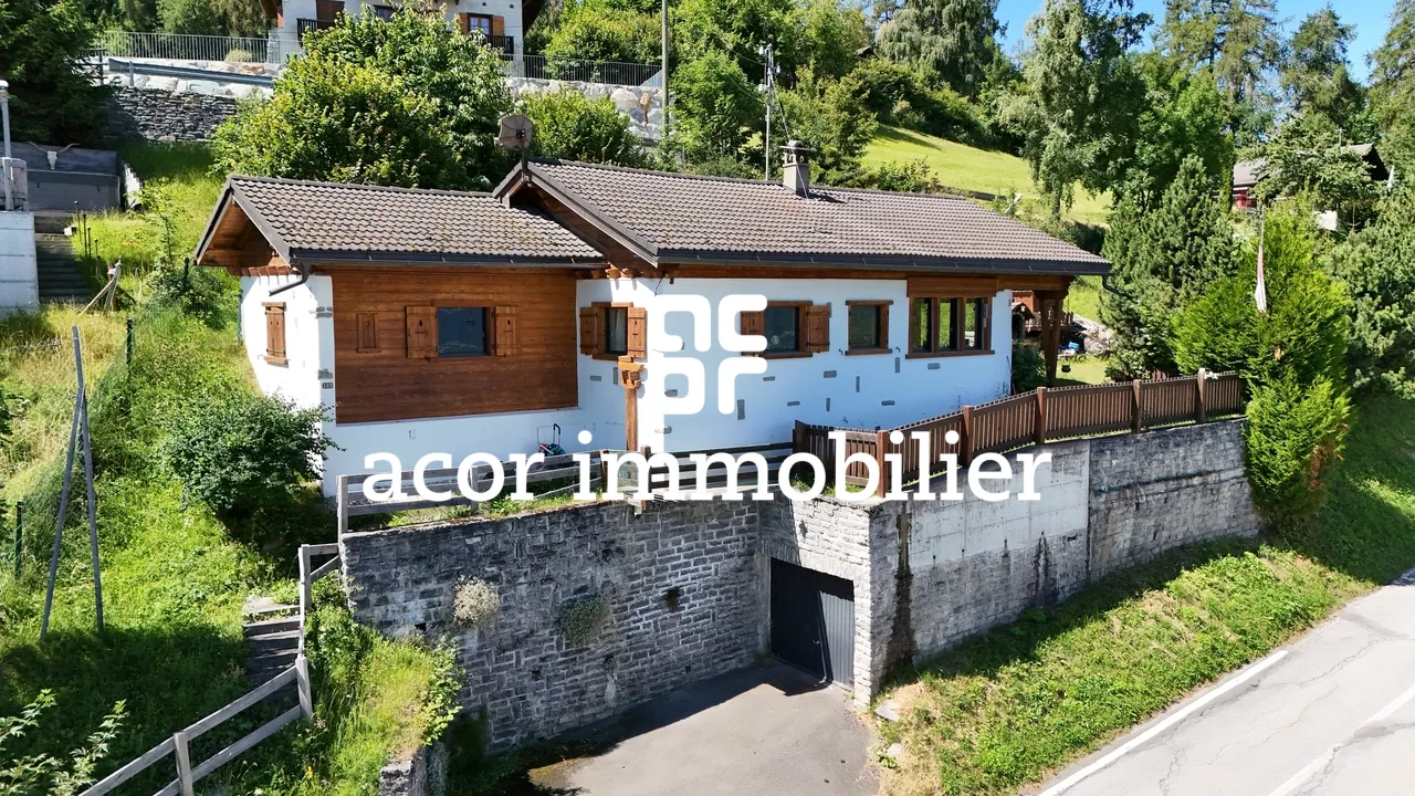 Magnifique Chalet entièrement rénové situé aux Mayens-de-Sion