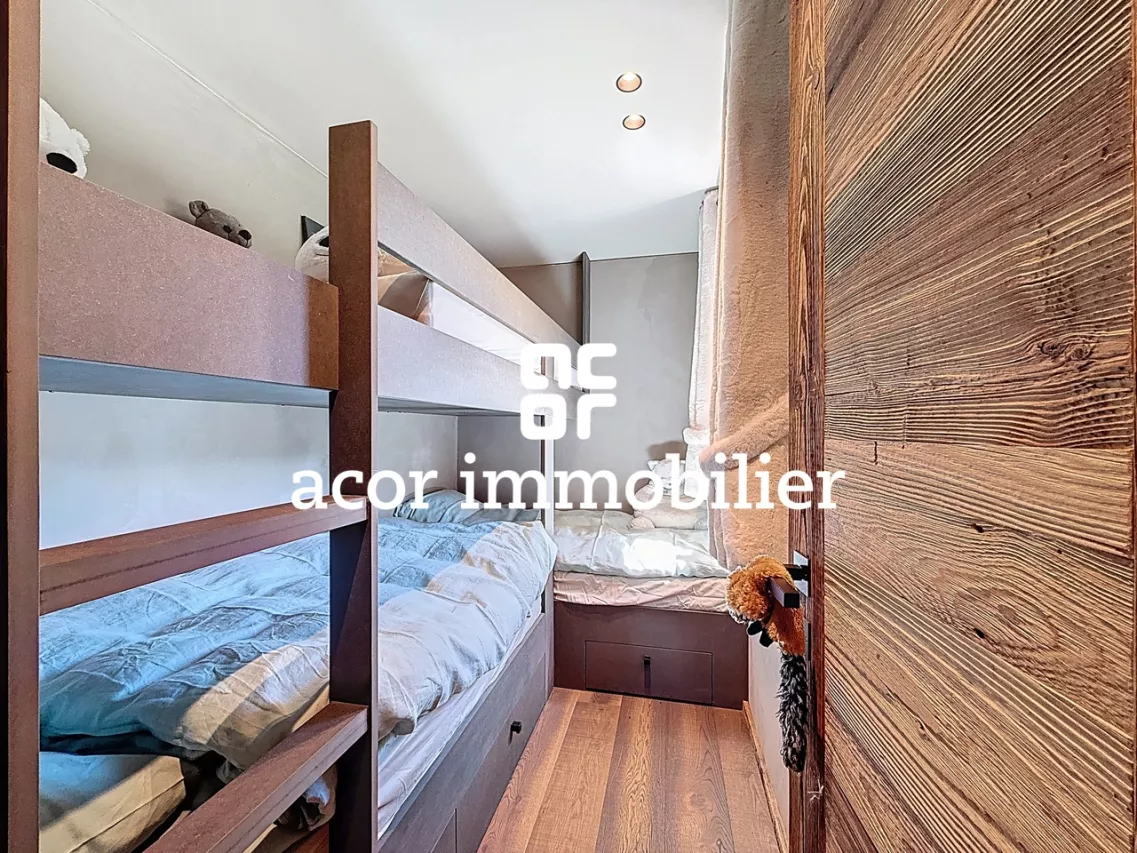 Magnifique Chalet entièrement rénové situé aux Mayens-de-Sion