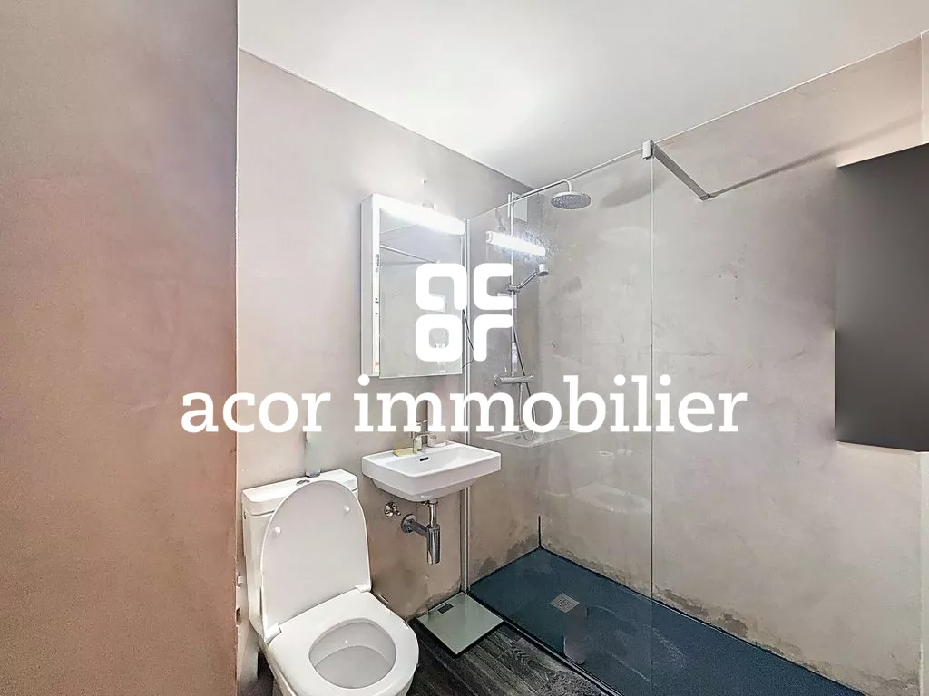 À Vendre en Lot : Deux Appartements Indépendants - 115 m² au total