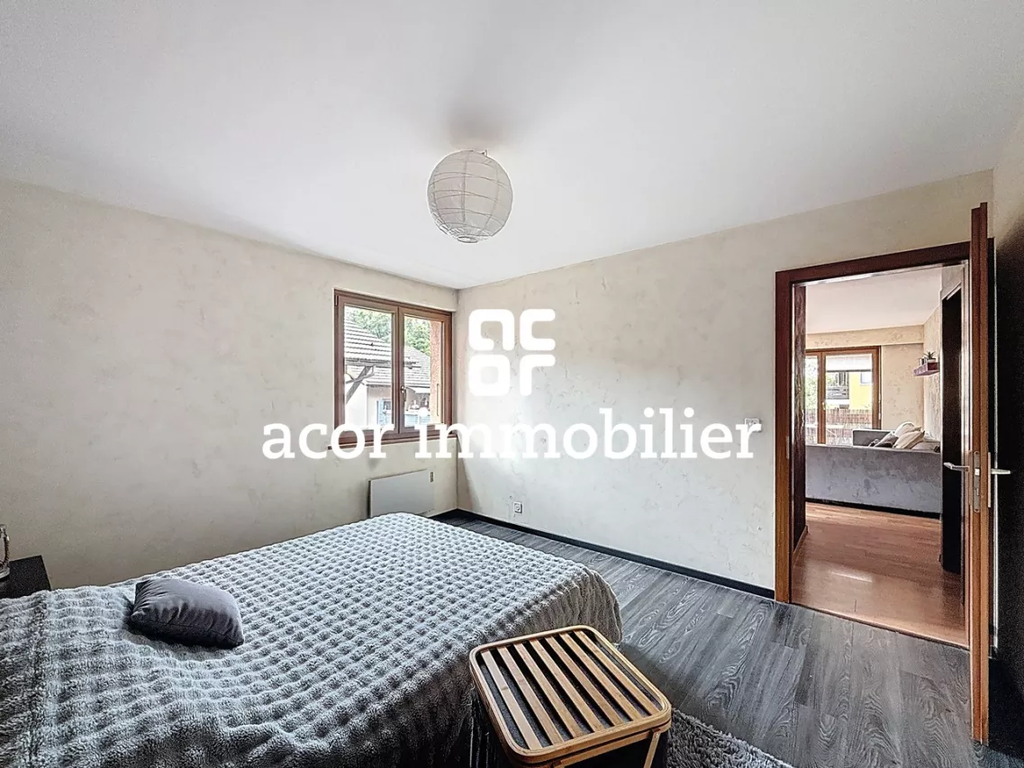 À Vendre en Lot : Deux Appartements Indépendants - 115 m² au total