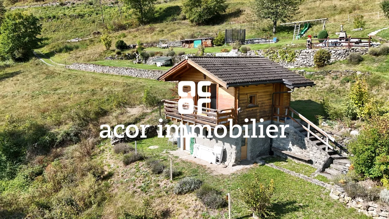 Petit chalet coup de coeur au-dessus de Chamoson