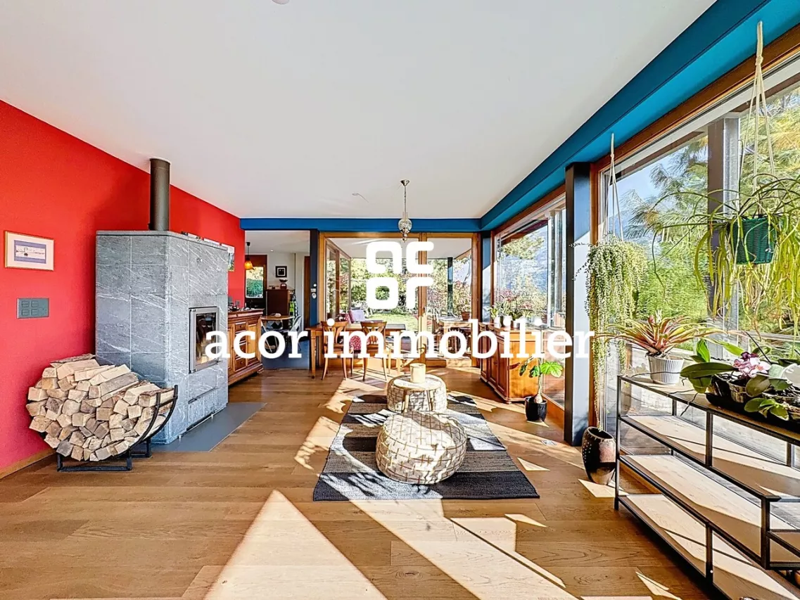 Saint-Léonard - Villa d'architecte nichée dans les vignes