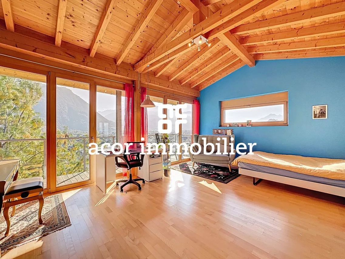 Saint-Léonard - Villa d'architecte nichée dans les vignes