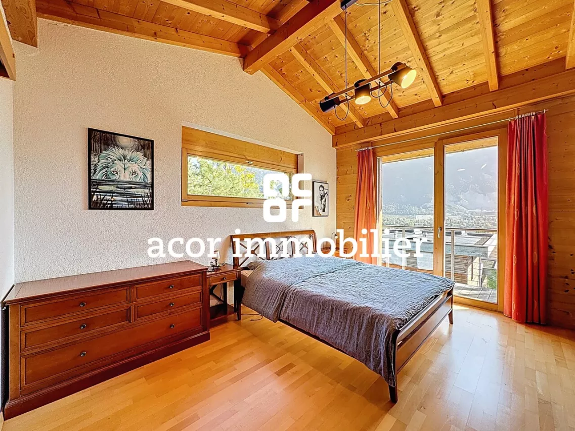 Saint-Léonard - Villa d'architecte nichée dans les vignes