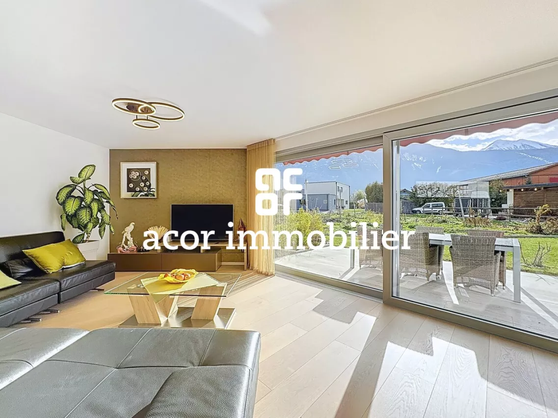 Fully - Spacieuse villa moderne 6½