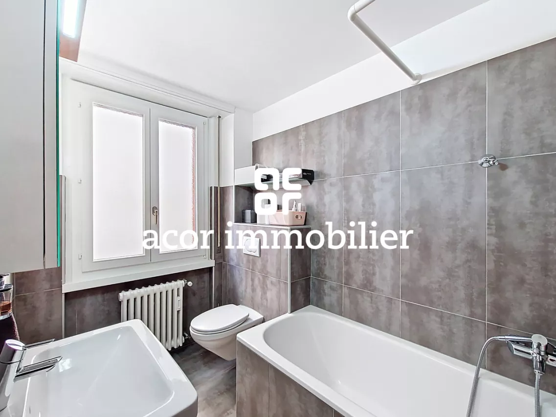 Magnifique appartement rénové avec cachet au coeur de Sierre!