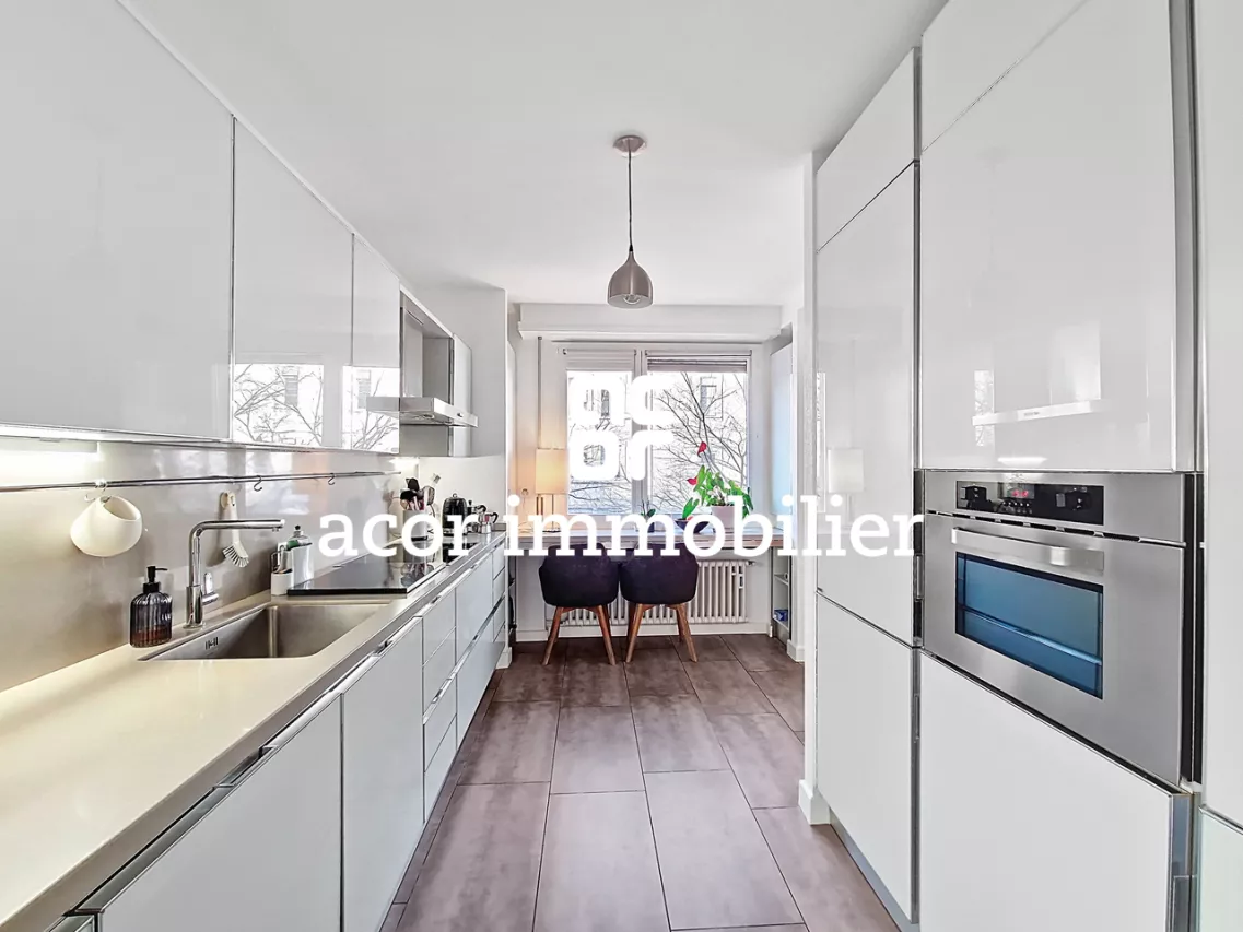 Magnifique appartement rénové avec cachet au coeur de Sierre!