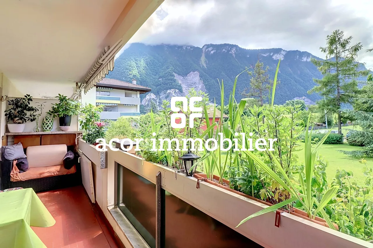 Grand appartement de 2.5 pièces