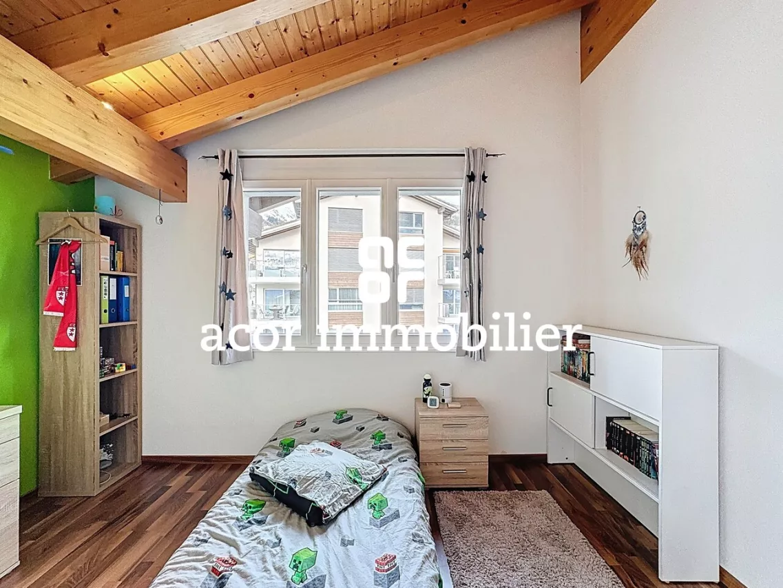 Arbaz - Duplex 5½ en attique