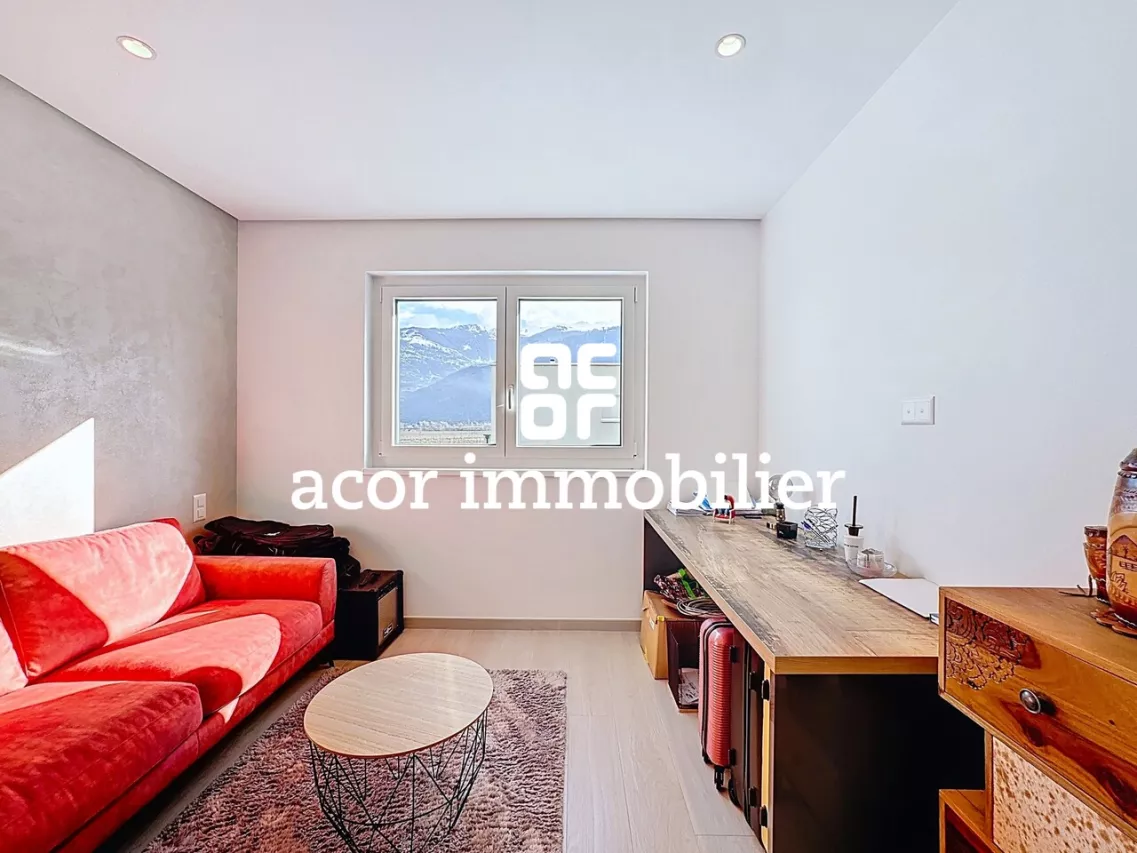 Vétroz - Villa moderne 4½ avec grand jardin