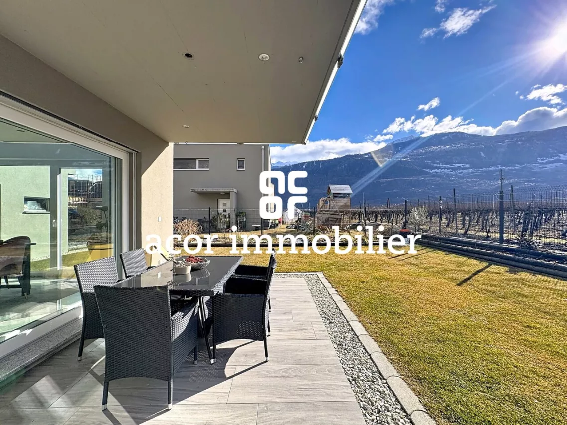 Vétroz - Villa moderne 4½ avec grand jardin