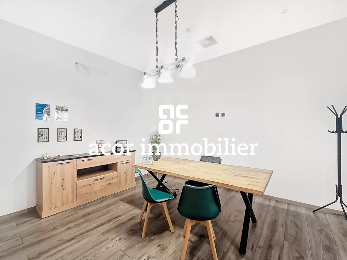 Surface commerciale de 165 m2 dans un centre très fréquenté à Sion!