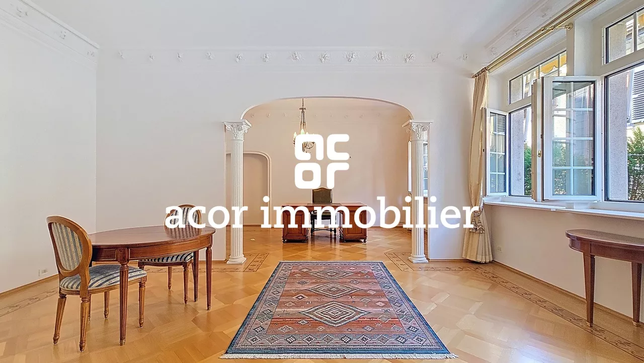 Immeuble commercial situation d'exception