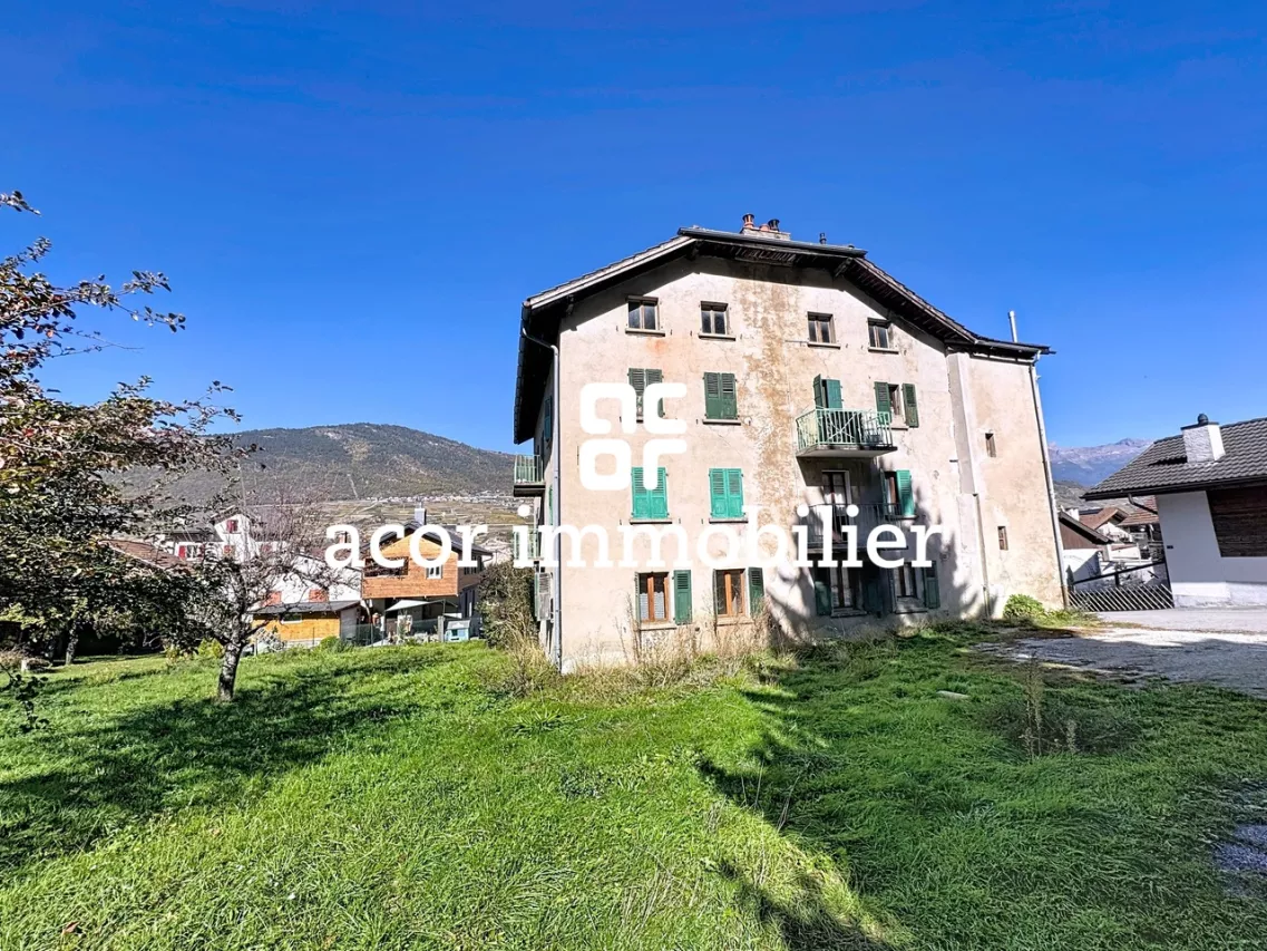 Opportunité d'investissement: 2.5 pièces avec potentiel à Grône