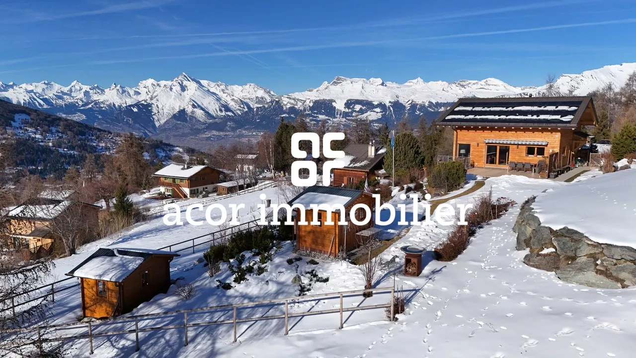 Magnifique chalet lumineux en résidence principale à Mase!