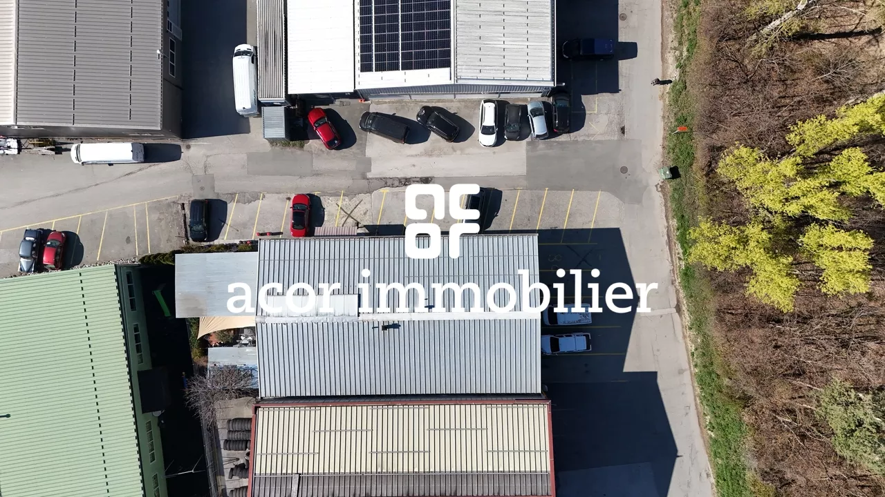 Halle industrielle avec surfaces commerciales à Sion!