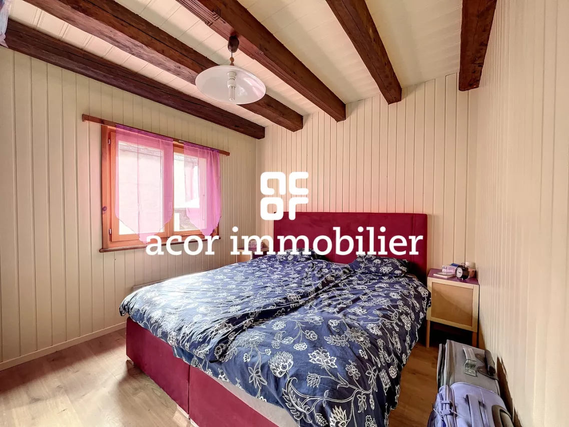 Immeuble d'habitation avec 2 appartements 4 1/2 pièces à Liddes