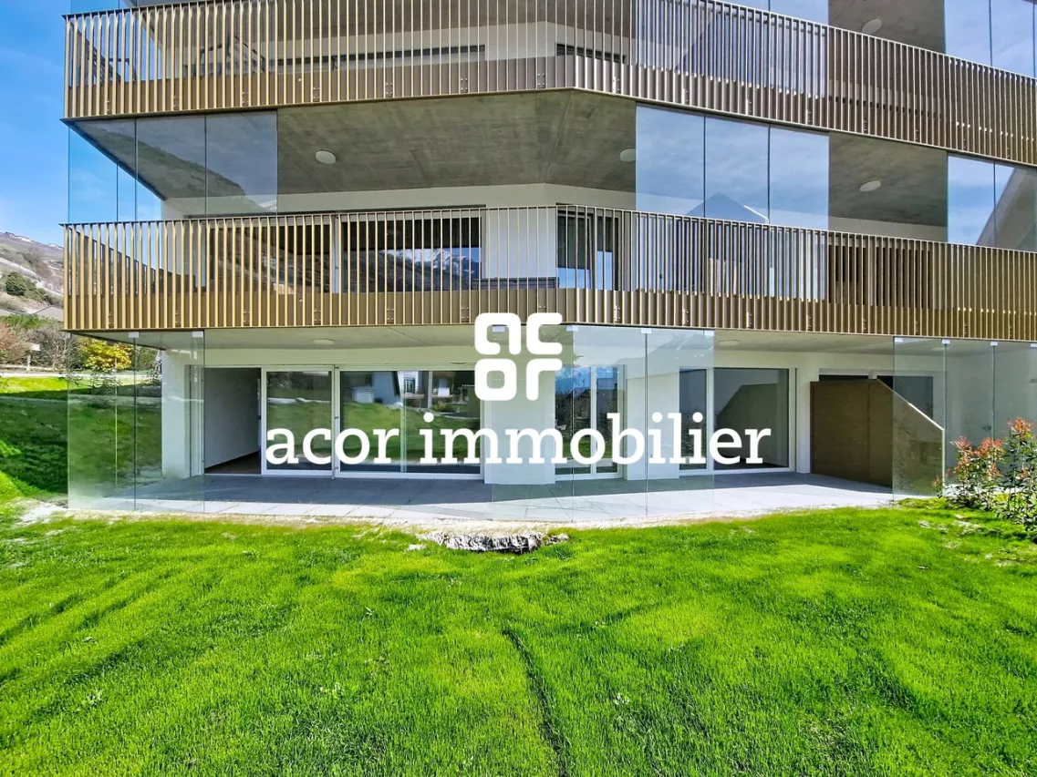 Magnifique 4.5 pièces neuf avec terrasse et jardin à Vétroz!