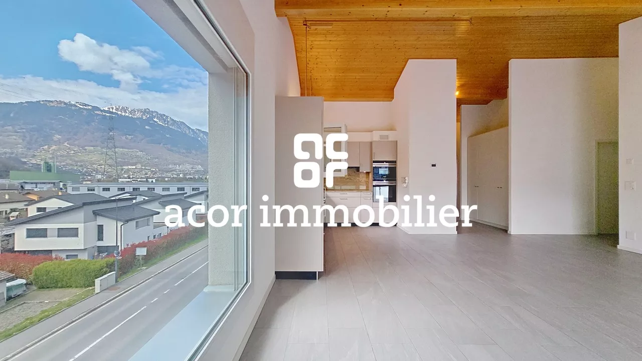 Appartement attique 4.5 pièces lumineux et Minergie