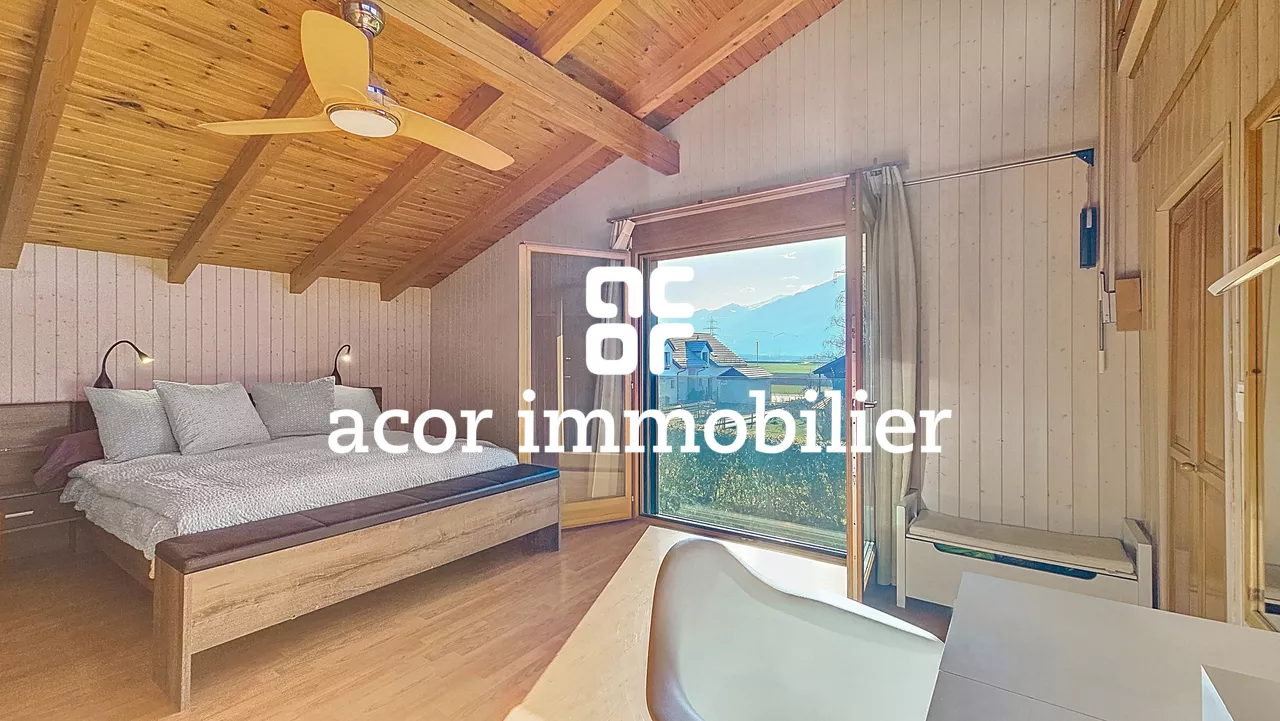 Villa de 5.5 pièces avec piscine et situation idéale