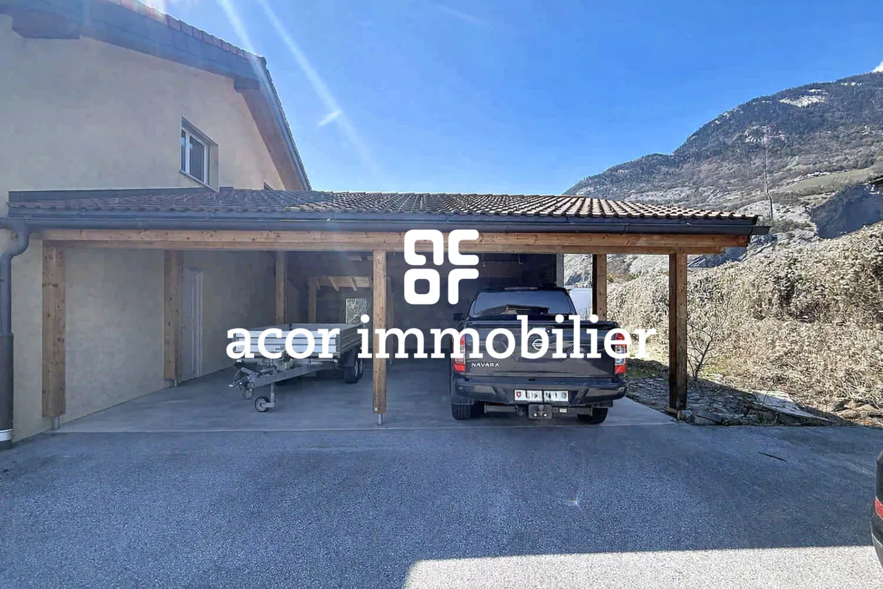 Villa familiale spacieuse avec grand jardin et fort potentiel