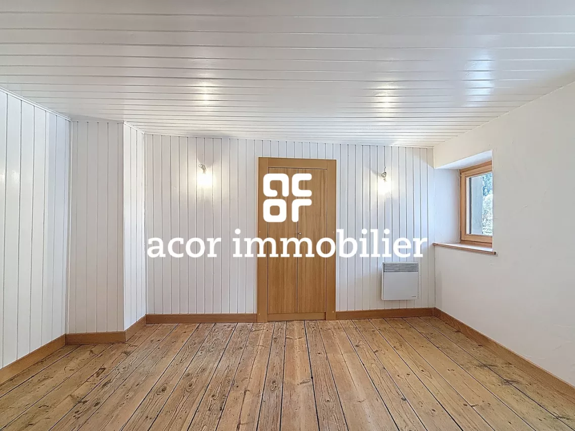 Maison villageoise rénovée avec charme - Vue Alpes &amp; fort potentiel