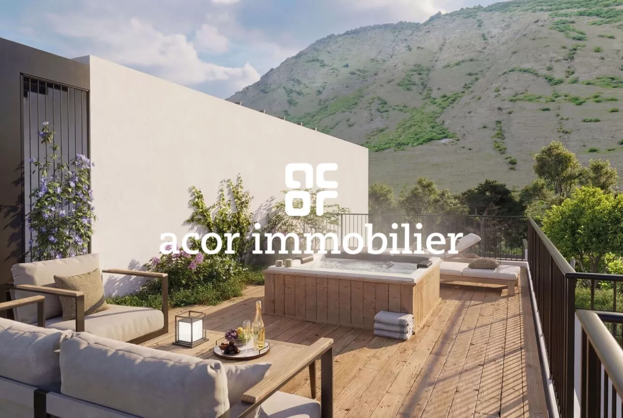 Appartement-villa 4,5 pces avec jardin et rooftop privatifs