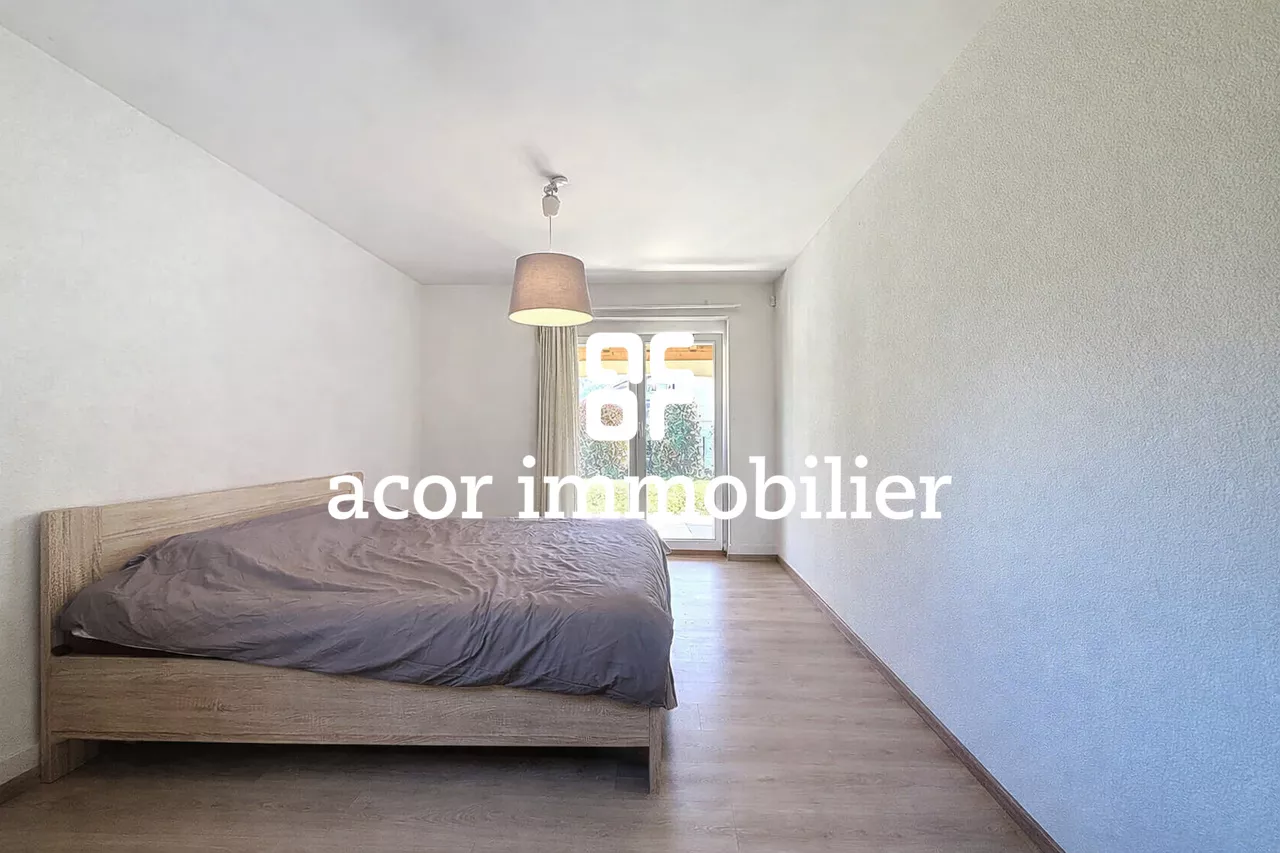 Spacieuse villa familiale 5,5 pièces avec jardin et sous-sol