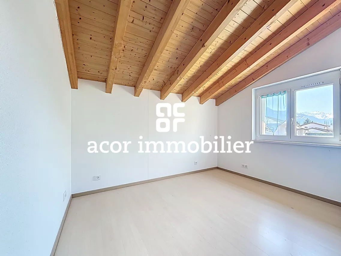 Spacieuse villa familiale 5,5 pièces avec jardin et sous-sol