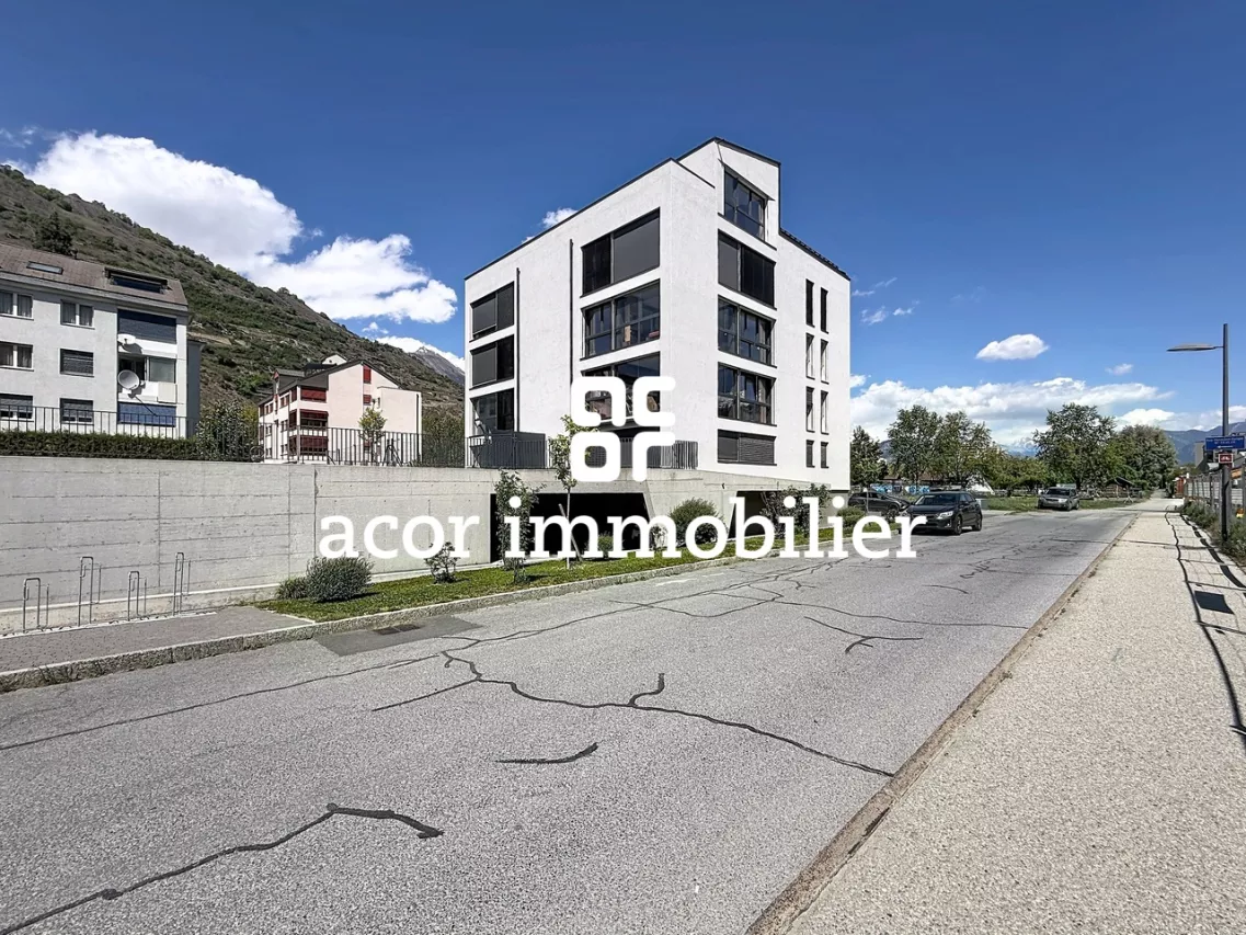 Superbe 4.5 pièces récent avec haute efficacité énergétique à Sion!