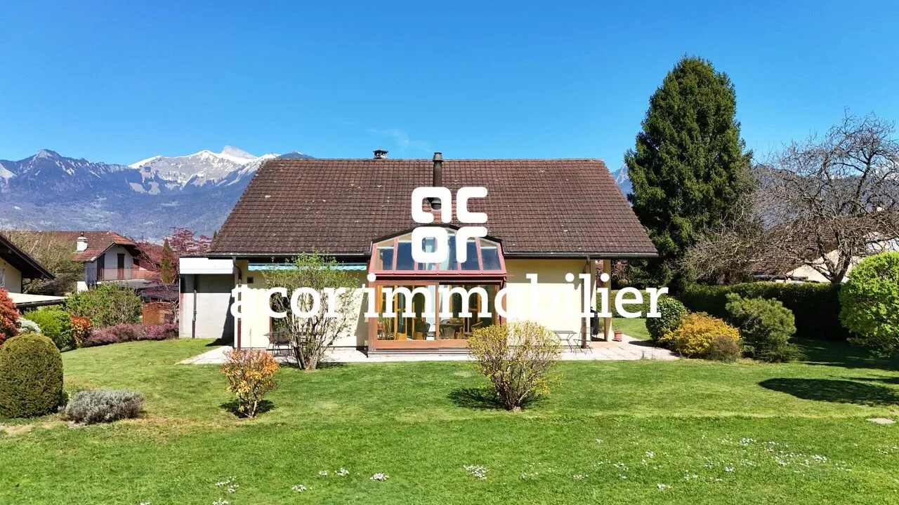 Villa d'architecte 6,5 pces aux volumes spectaculaires !